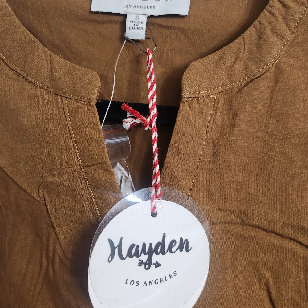 Hayden Camel V-Neck Blouse - Picture 4 of 6